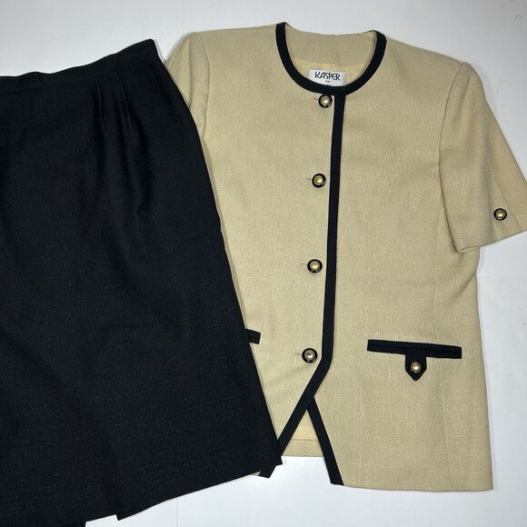 Vtg Kasper For ASL 2pc Skirt Suit Tan Black Short Sleeve Pleated Front Lined 14 - Picture 2 of 9